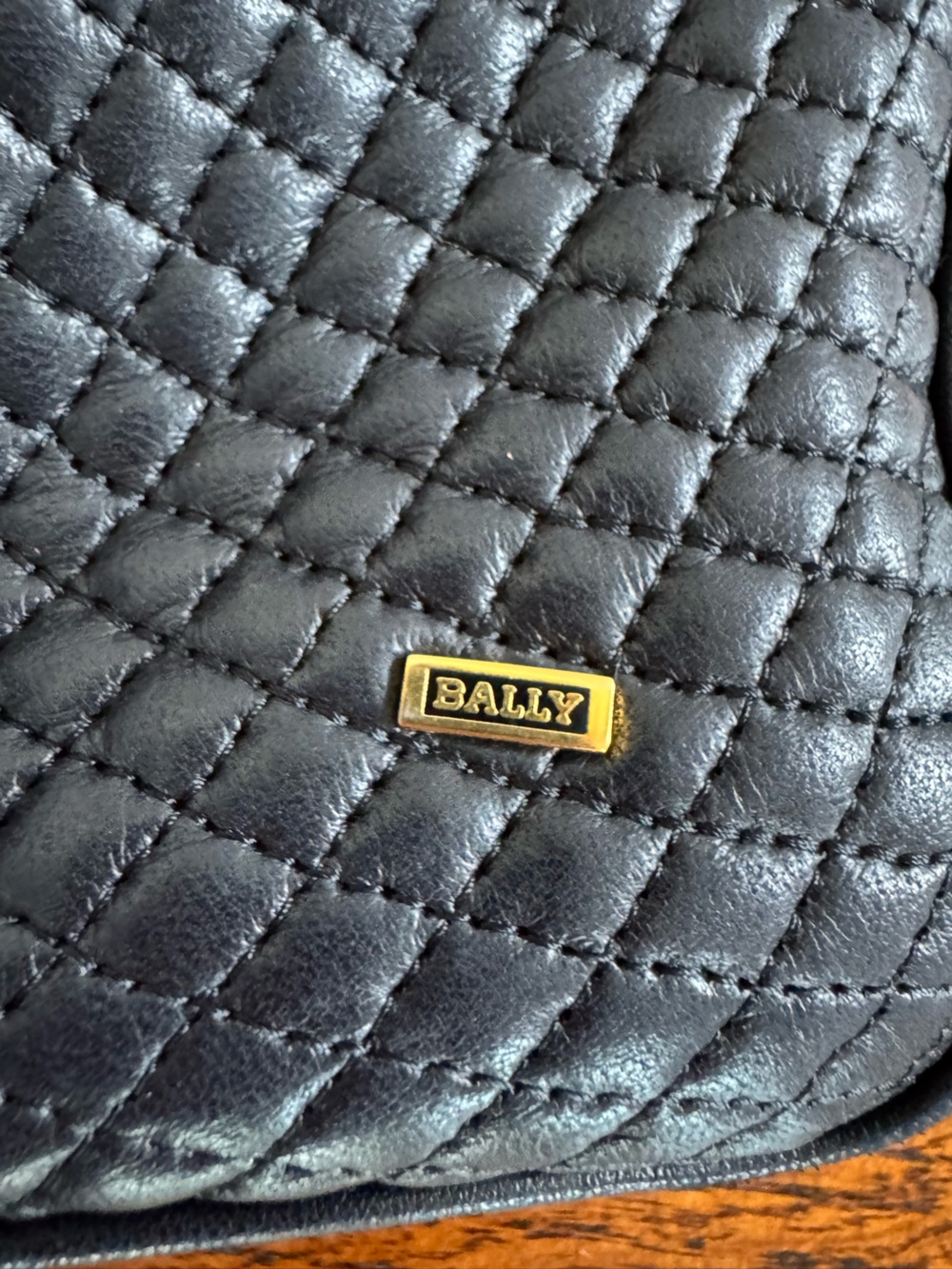 Bally Vintage Quilted Lambskin Midnight Blue Bag with Woven Chain - Picture 14 of 16